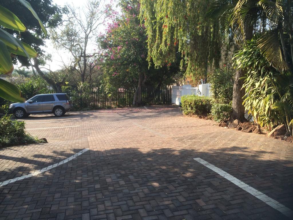 Auberge Guest Lodge Mbombela Exterior foto
